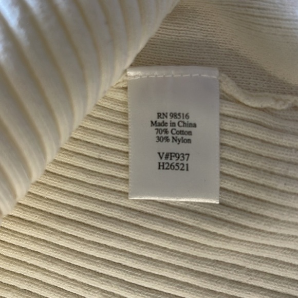 Coldwater Creek - ribbed l/s turtleneck sweater - cream - women’s XS - Picture 4 of 4